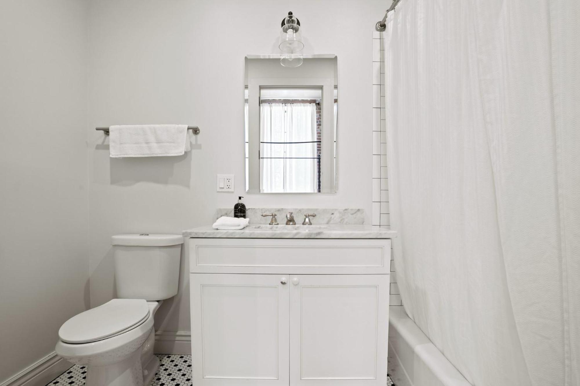 מלון ניו אורלינס 4Br Gem On Gravier Close To Dining & Souvenirs מראה חיצוני תמונה